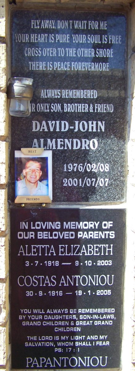 ALMENDRO David John 1976-2001 :: PAPANTONIOU Costas Antoniou 1916-2005 &amp; Aletta Elizabeth 1918-2003