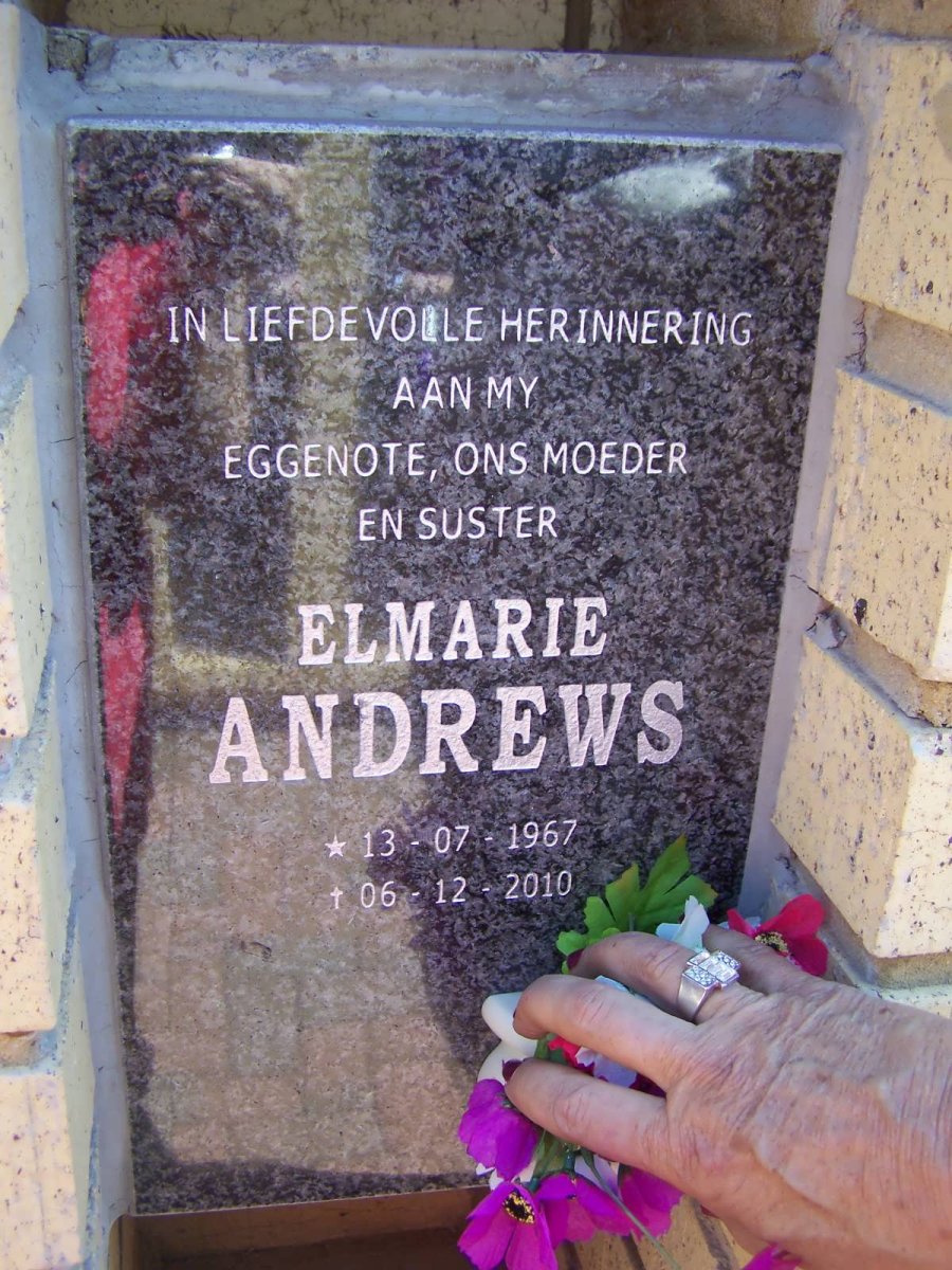ANDREWS Elmarie 1967-2010