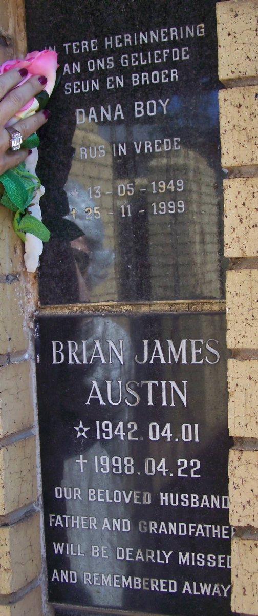 BOY Dana 1949-1999 :: AUSTIN Brian James 1942-1998
