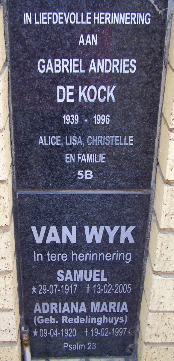 KOCK de :: VAN WYK