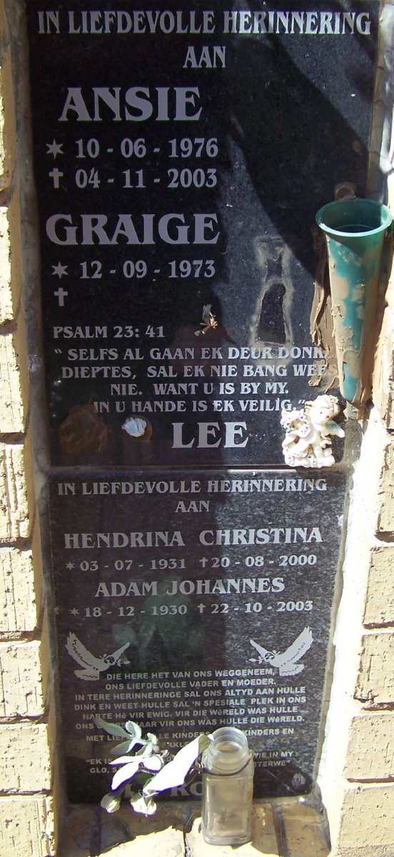 LEE :: LE ROUX