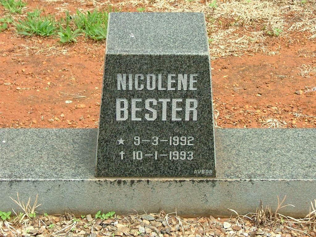 BESTER Nicolene 1992-1993