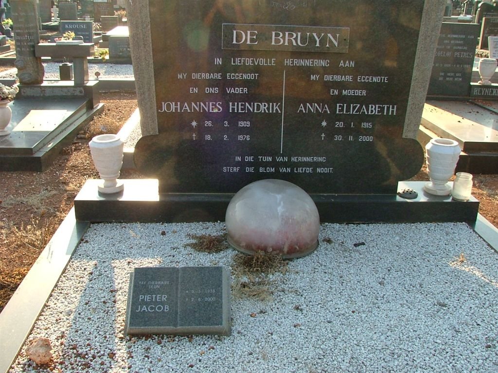 BRUYN Johannes Hendrik , de 1903-1976 &amp; Anna Elizabeth 1915-2000 :: DE BRUYN Pieter Jacob 1938-2000