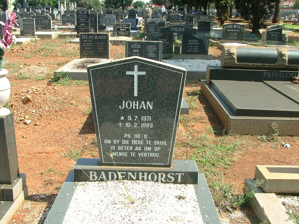 BADENHORST Johan 1971-1989