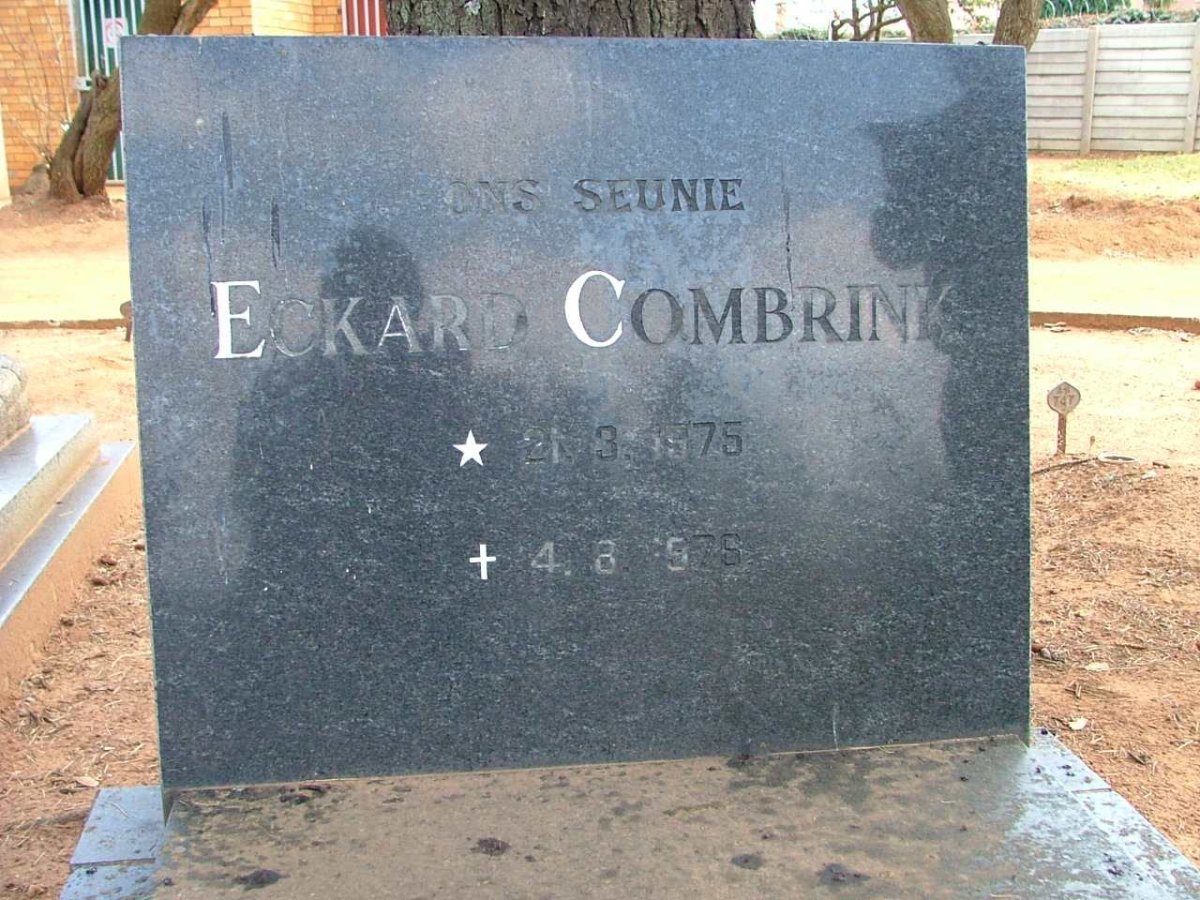 COMBRINK Eckard 1975-1976