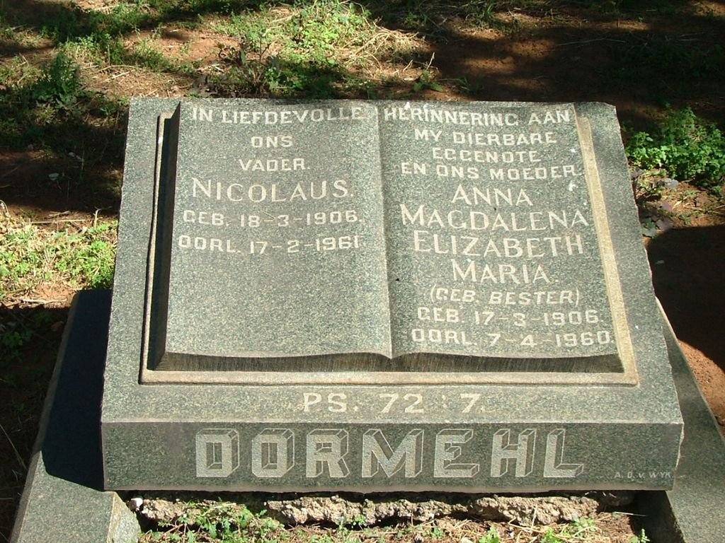 DORMEHL Nicolaus 1906-1961 &amp; Anna Magdalena Elizabeth Maria BESTER 1906-1960