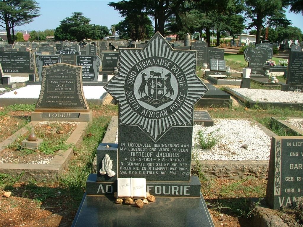 FOURIE Diedelof Jacobus 1951-1987