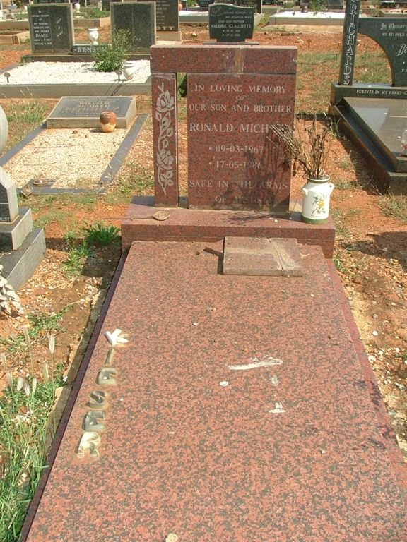 KEISER Ronald Michael 1967-1986