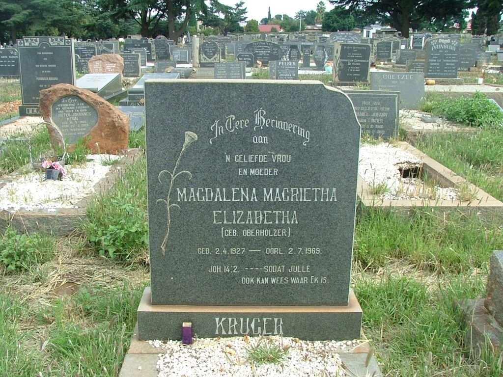 KRUGER Magdalena Magrietha Elizabeth nee OBERHOLZER 1927-1969 
