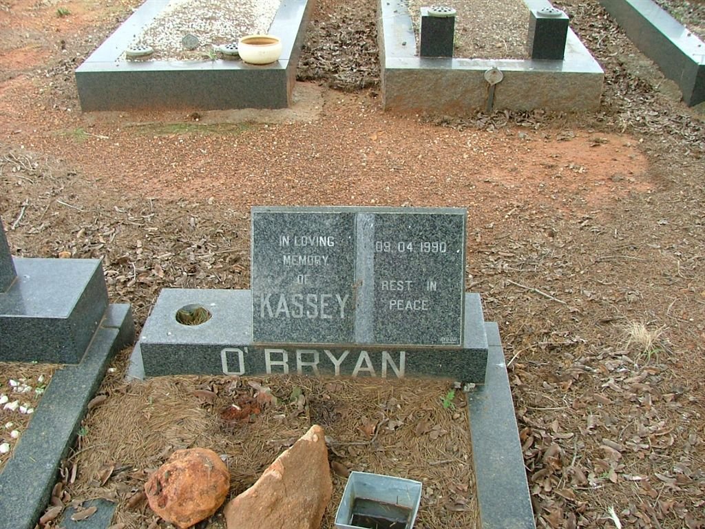 O'BRYAN Kassey 1990-1990