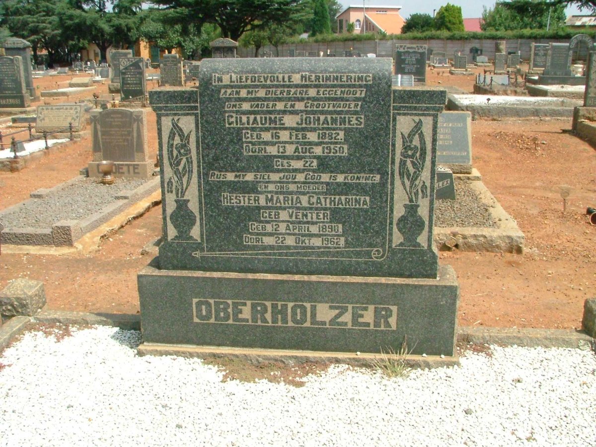 OBERHOLZER Giliaume Johannes 1882-1950 &amp; Hester Maria Catharina VENTER 1890-1952