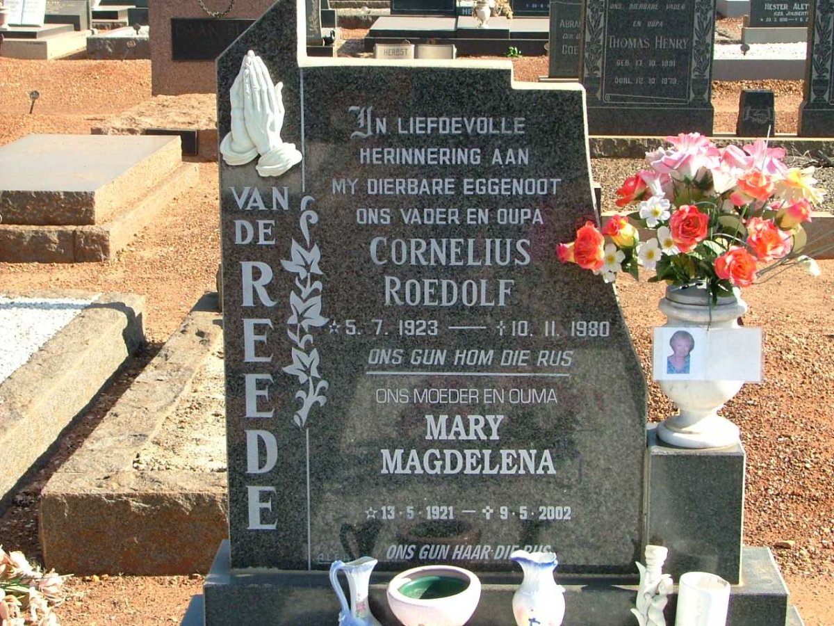 REEDE Cornelius Roedolf, van de 1923-1980 &amp; Mary Magdalena 1921-2002