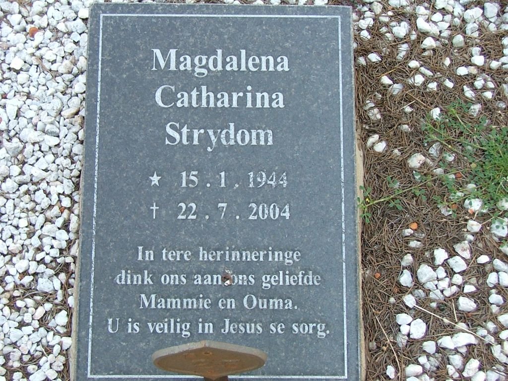 STRYDOM Magdalena Catharina 1944-2004