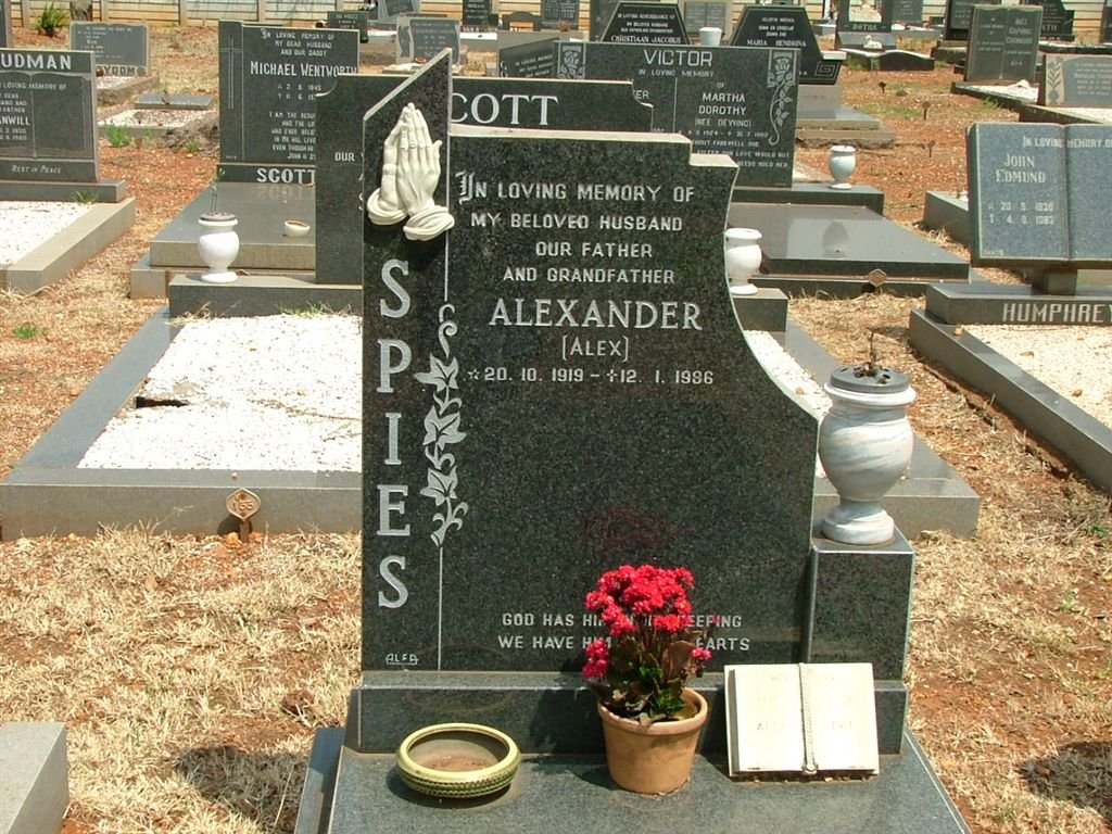 SPIES Alexander 1919-1986