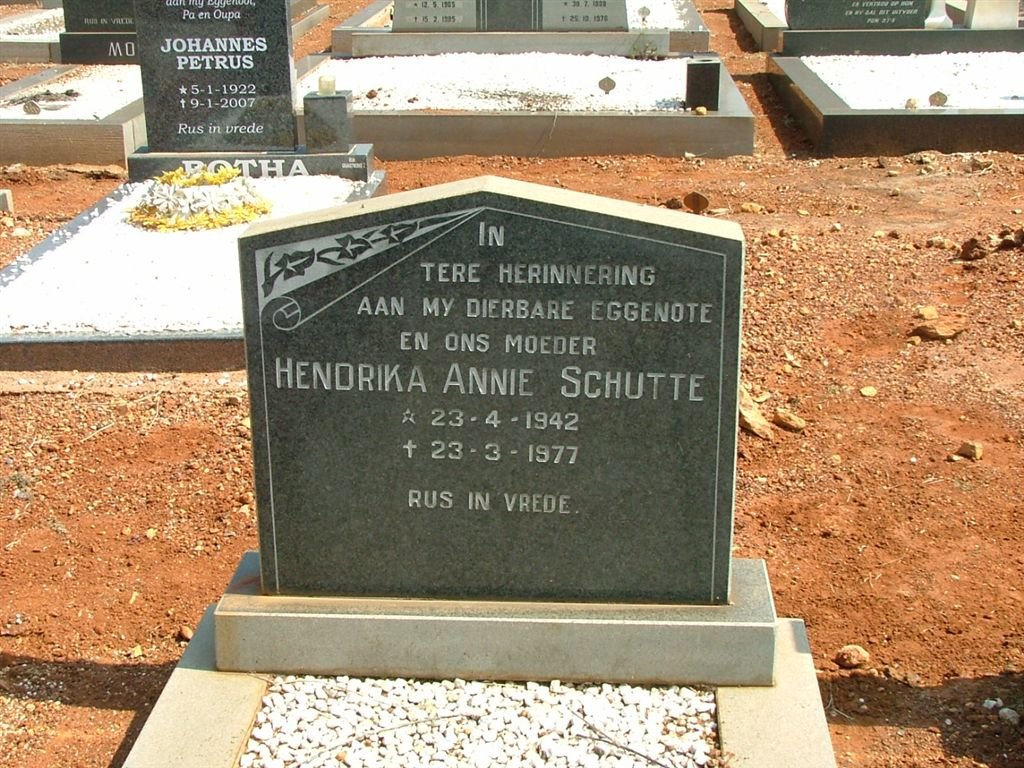 SCHUTTE Hendrika Annie 1942-1977