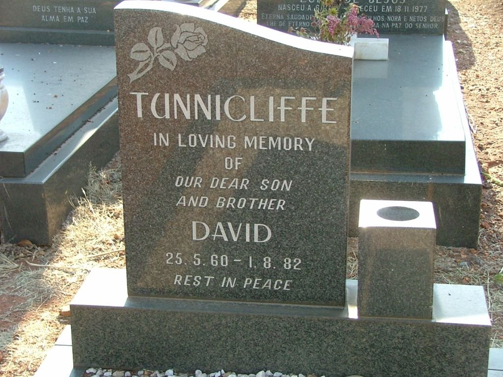 TUNNICLIFFE David 1960-1982