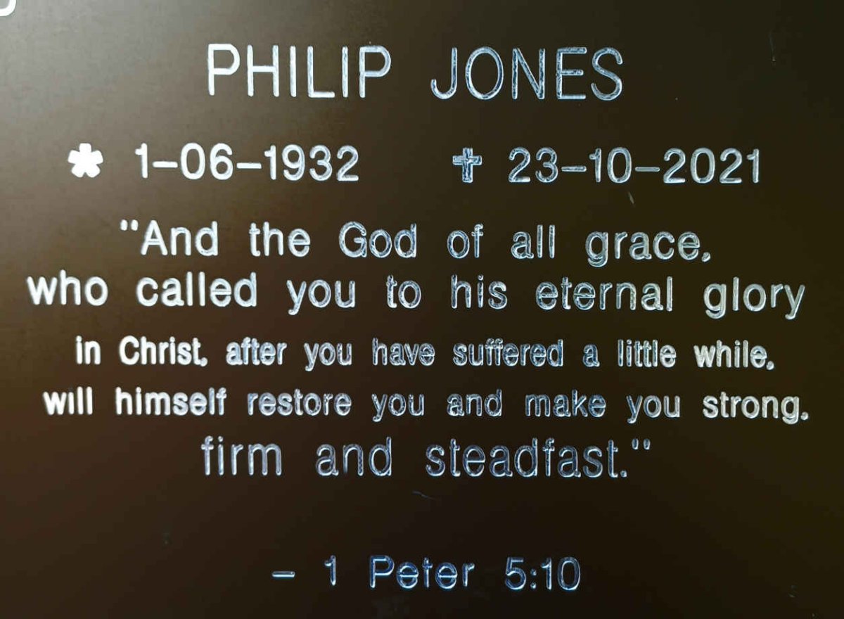 JONES Philip 1932-2021