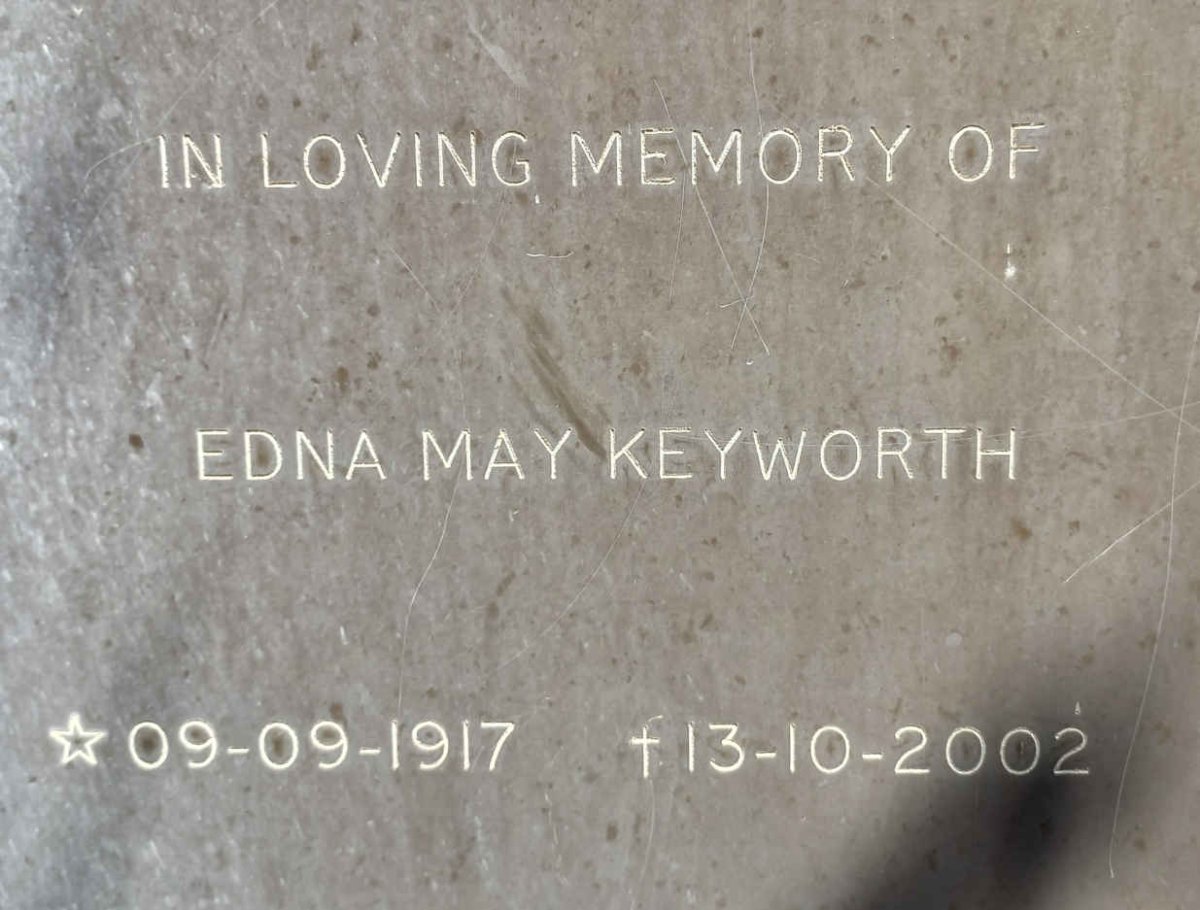 KEYWORTH Edna May 1917-2002