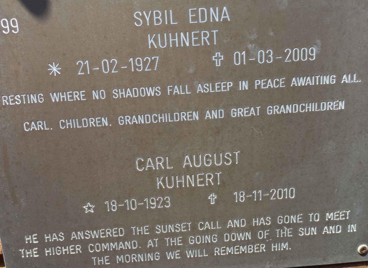 KUHNERT Carl August 1923-2010 &amp; Sybil Edna 1927-2009