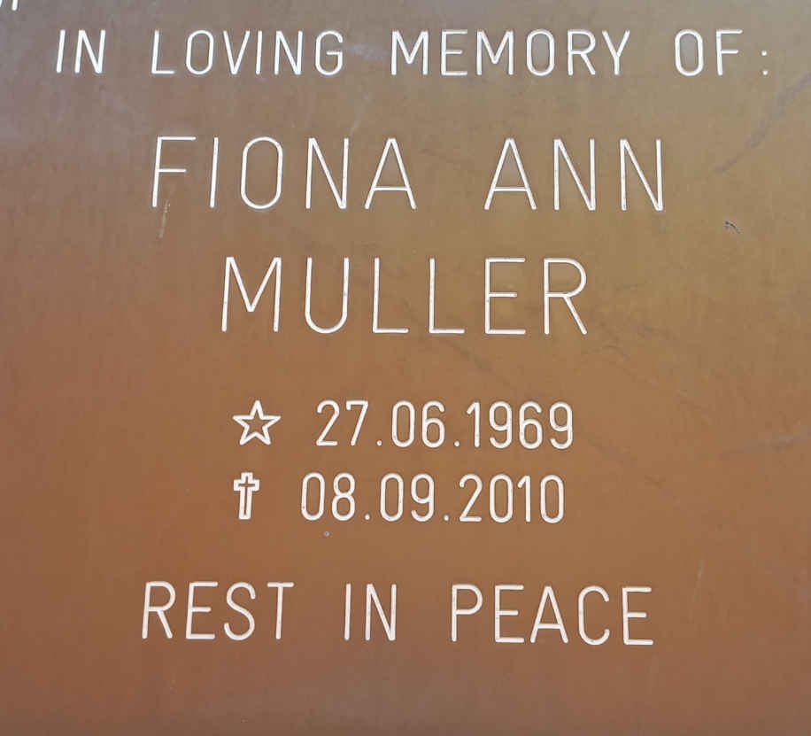 MULLER Fiona Ann 1969-2010