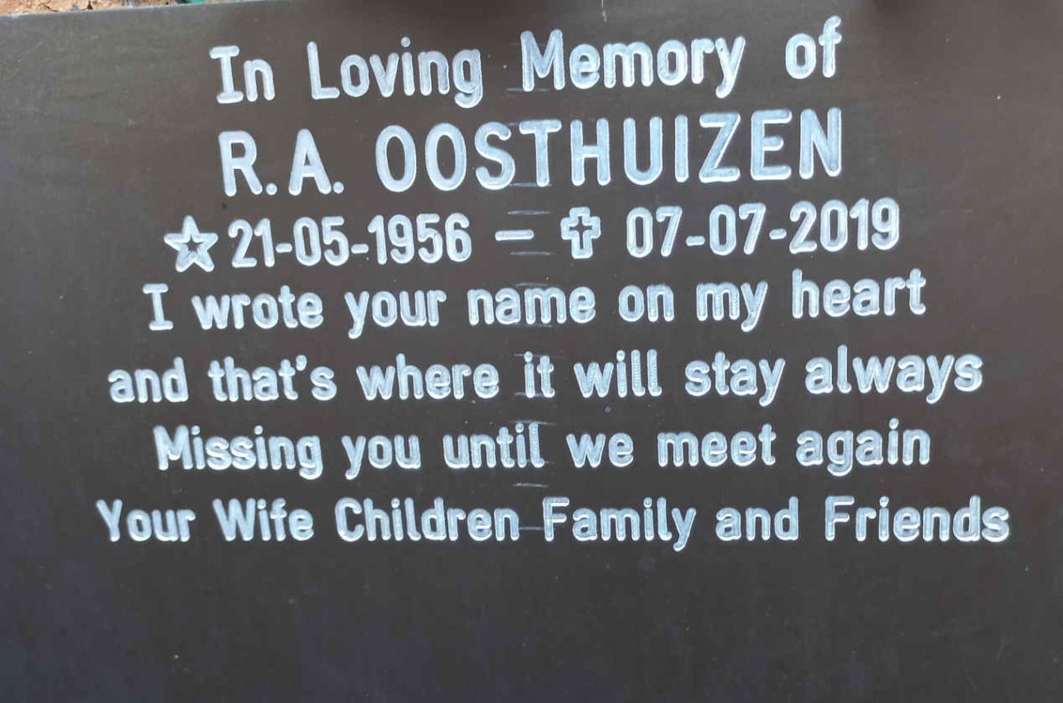 OOSTHUIZEN R.A. 1956-2019