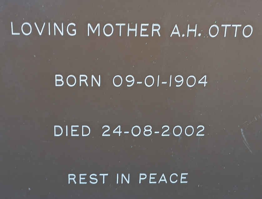 OTTO A.H. 1904-2002