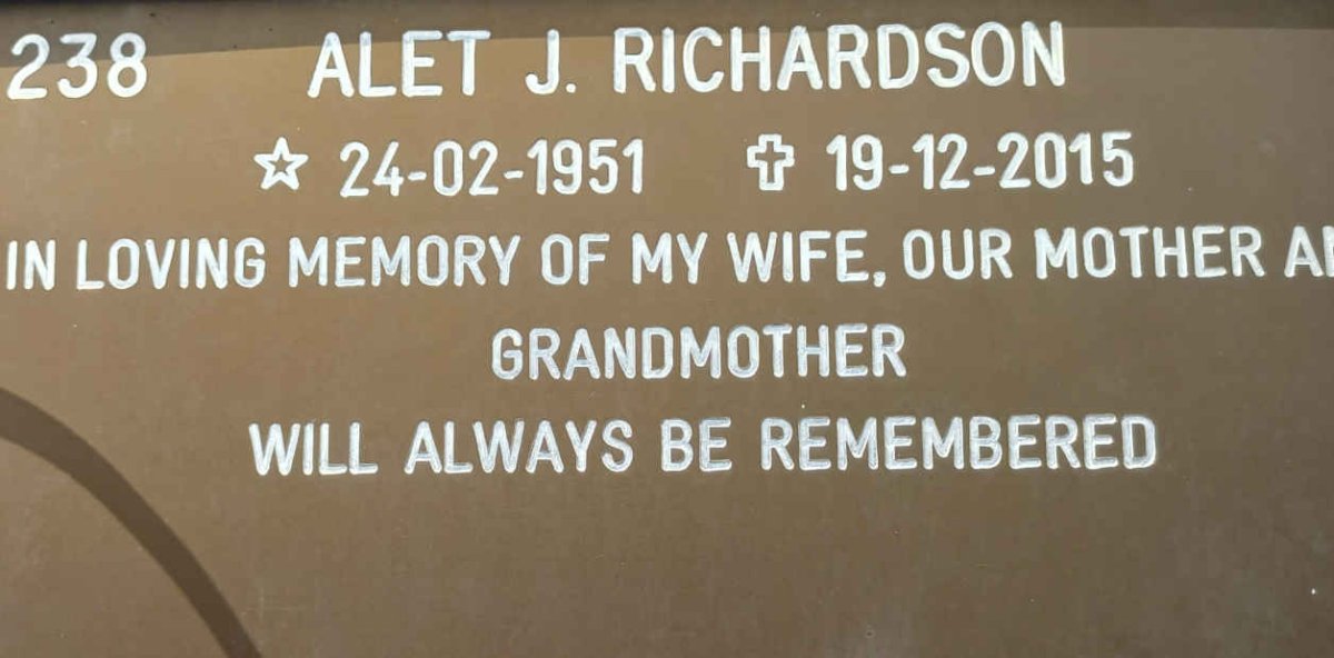 RICHARDSON Alet J. 1951-2015