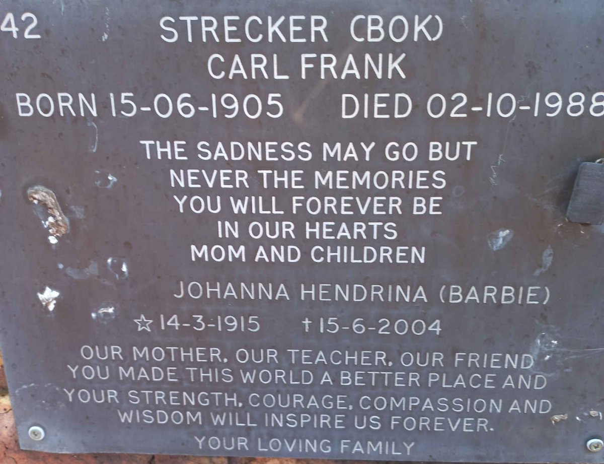STRECKER Carl Frank 1905-1988 &amp; Johanna Hendrina 1915-2004