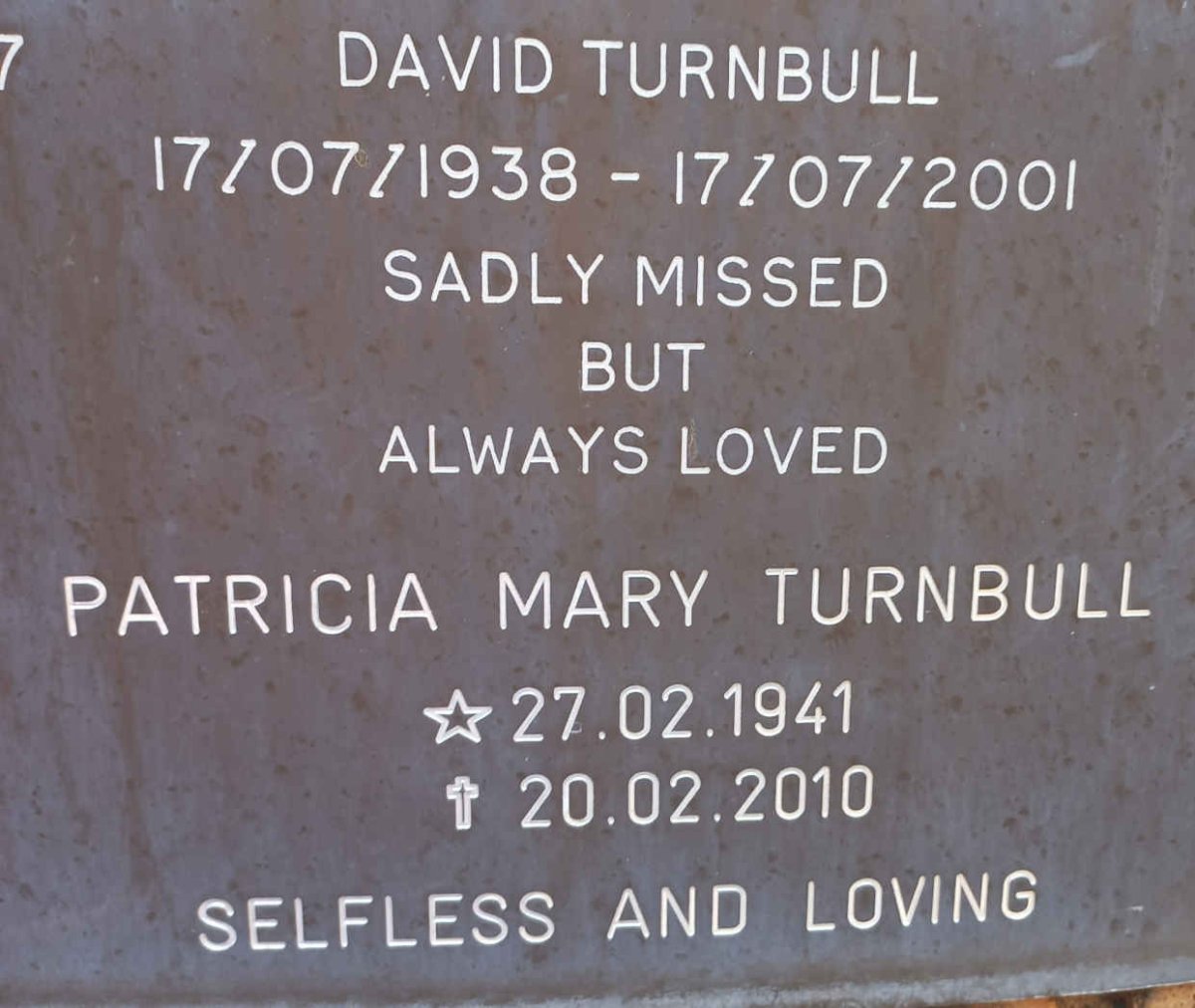 TURNBULL David 1938-2001 &amp; Patricia Mary 1941-2010