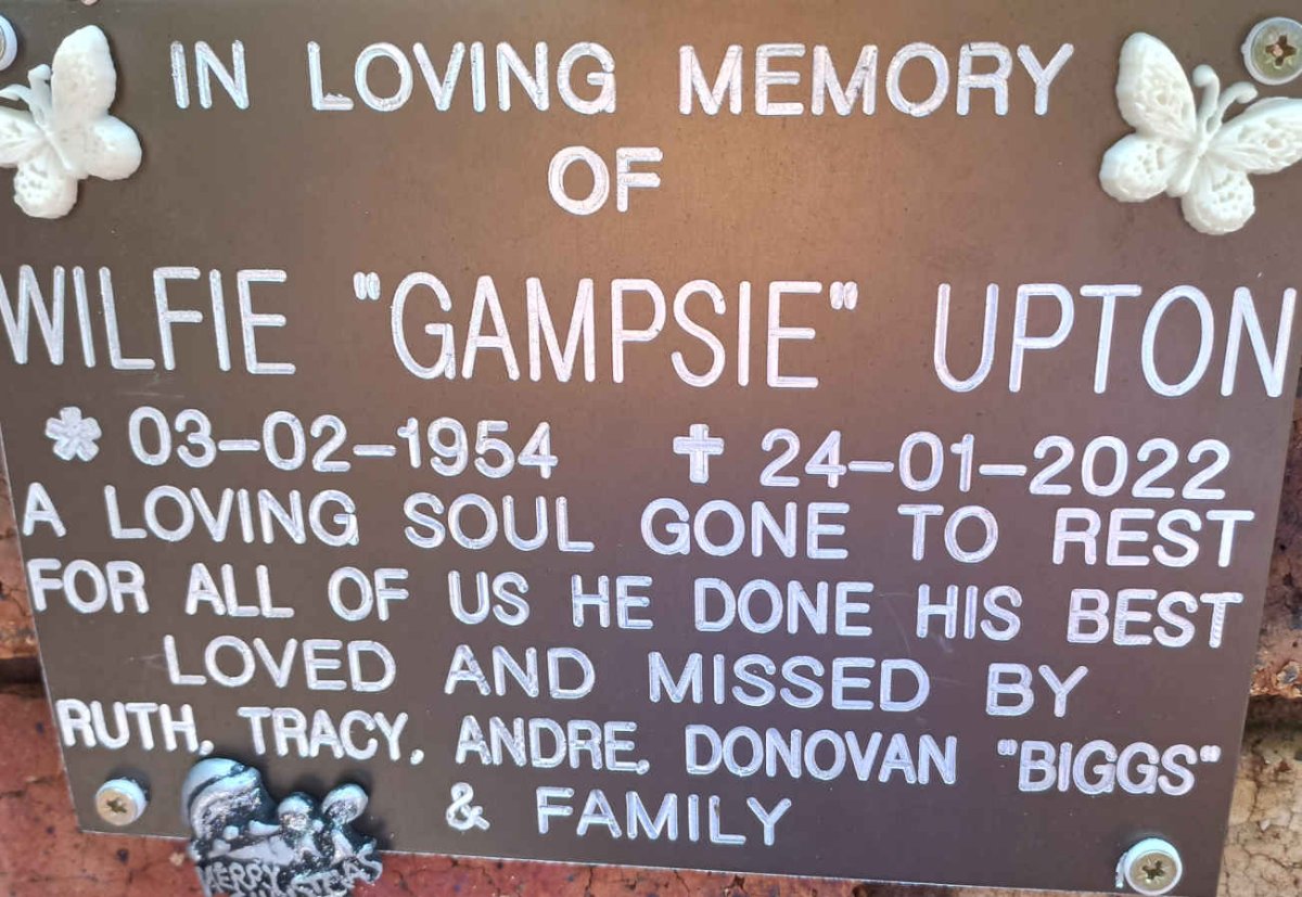 UPTON Wilfie 1954-2022