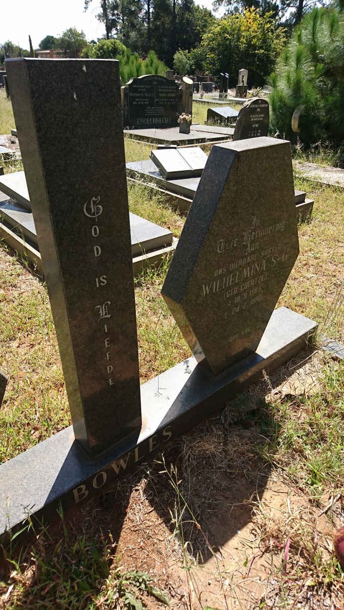 BOWLES Bertram Lourence 1896-1973 &amp; Wilhelmina S.G. COERTZE 1905-1990