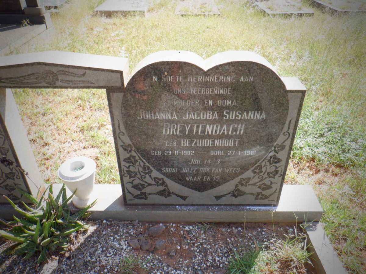 BREYTENBACH Andries Marthinus 1894-1968 &amp; Johanna Jacoba Susanna BEZUIDENHOUT 1902-1981