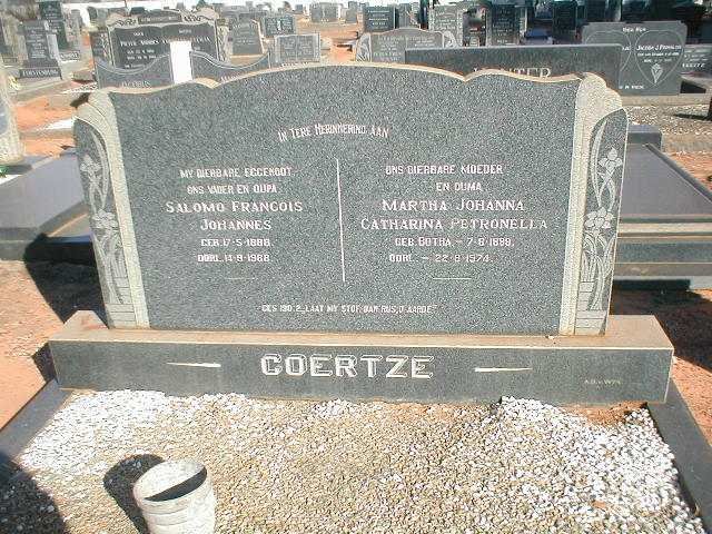 COERTZE Salomo Francois Johannes 1888-1968 &amp; Martha Johanna Catharina Petronella BOTHA 1888-1974