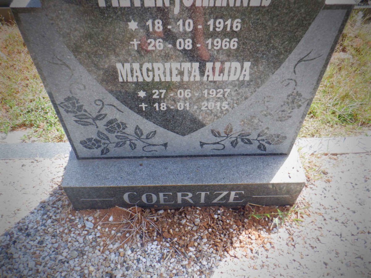 COERTZE Pieter Johannes 1916-1966 &amp; Magrieta Alida 1927-2016