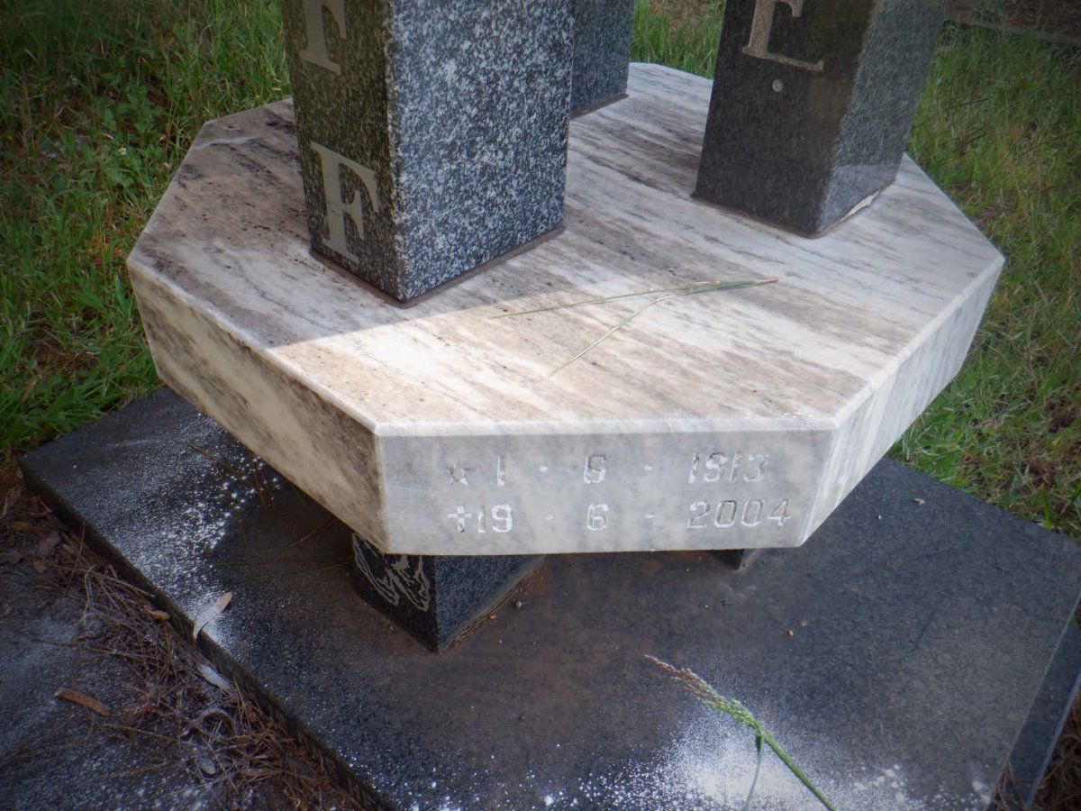 ELOFF Willem J. 1911-1984 &amp; C.M.M.E. 1913-2004