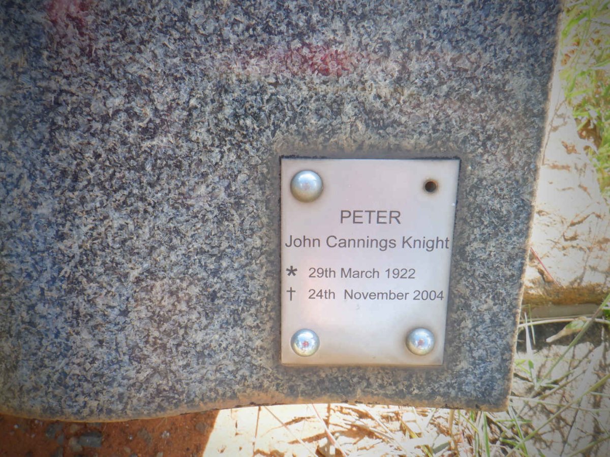 KNIGHT Peter John Cannings 1922-2004