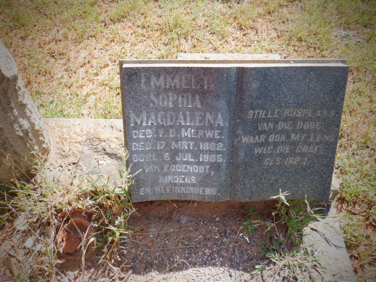MINNAAR Christoffel Jacobus 1886-1971 &amp; Emmely Sophia Magdalena V.D. MERWE 1882-1965