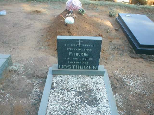 OOSTHUIZEN Frikkie 1945-1976