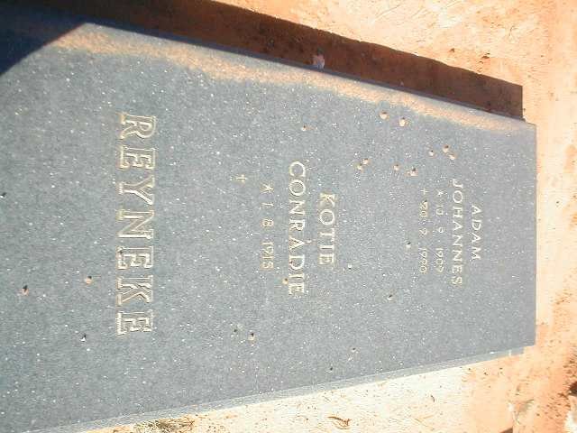 REYNEKE Adam Johannes 1909-1990 &amp; Kotie CONRADIE 1915-