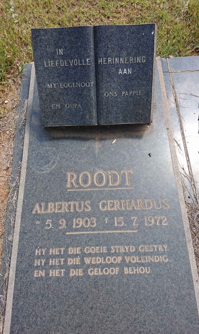 ROODT Albertus Gerhardus 1903-1972 &amp; Johanna Maria VAN NIEUWENHUIZEN 1907-1997