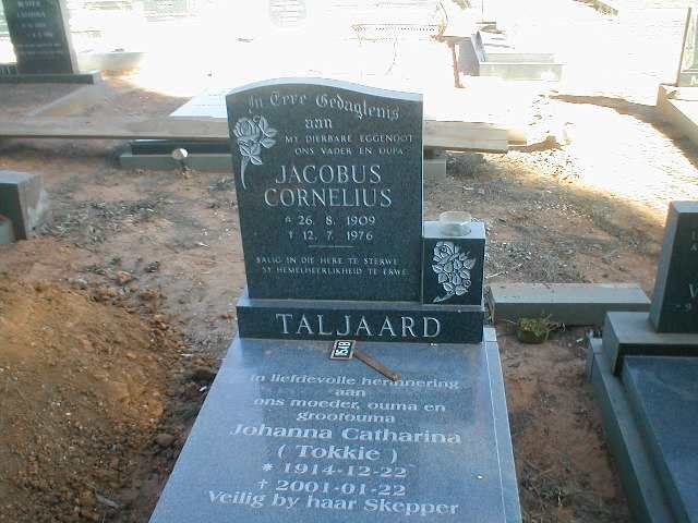 TALJAARD Jacobus Cornelius 1909-1976 &amp; Johanna Catharina 1914-2001