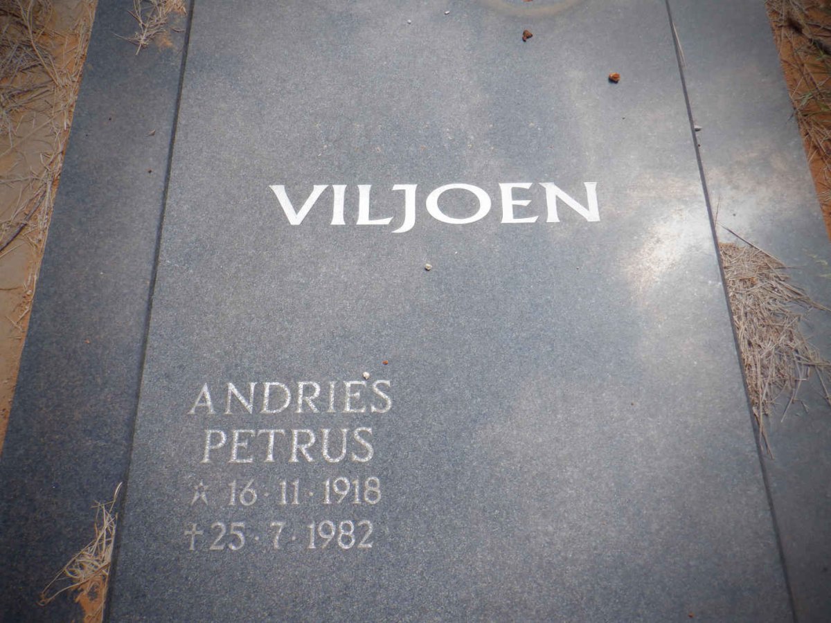 VILJOEN Andries Petrus 1918-1982 &amp; Anna Magritha Elizabeth BESTER 1925-2010