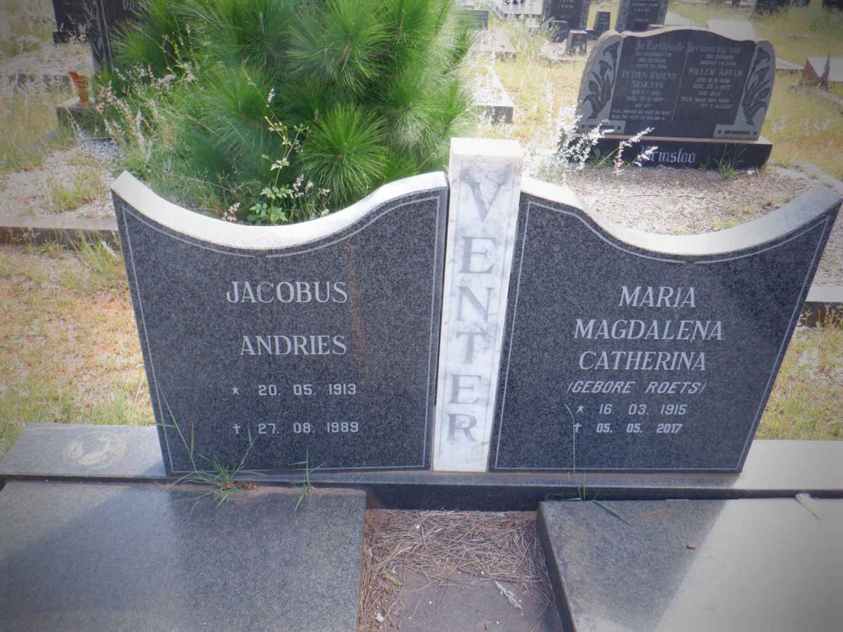 VENTER Jacobus Andries 1913-1989 &amp; Maria Magdalena Catherina ROETS 1915-2017