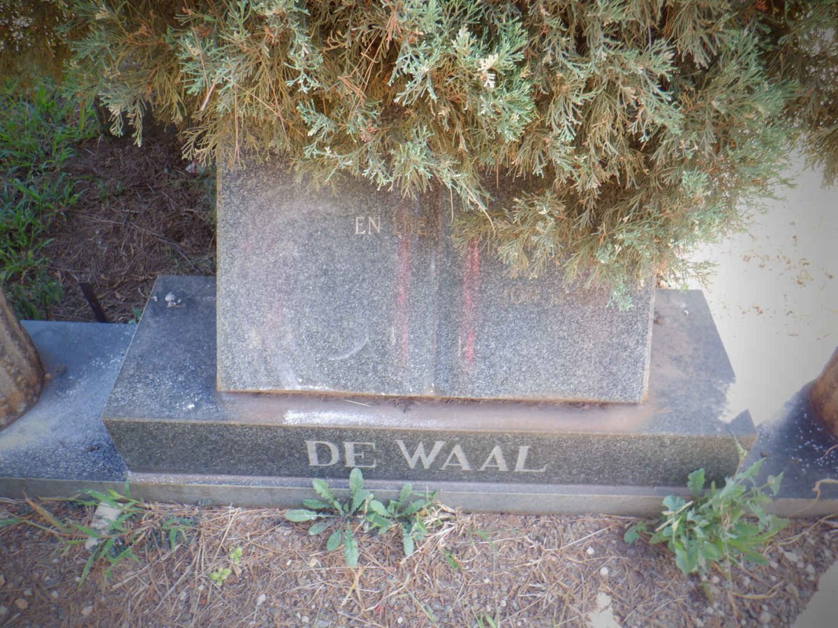 WAAL Cornelis Johannes, de 1912-1976 &amp; Susanna Petronella 1917-1992