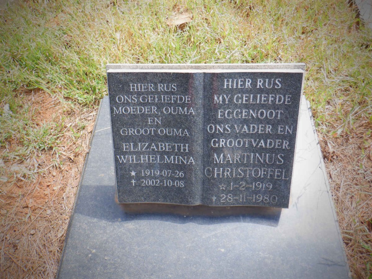 ? Martinus Christoffel 1919-1980 &amp; Elizabeth Wilhelmina 1919-2002