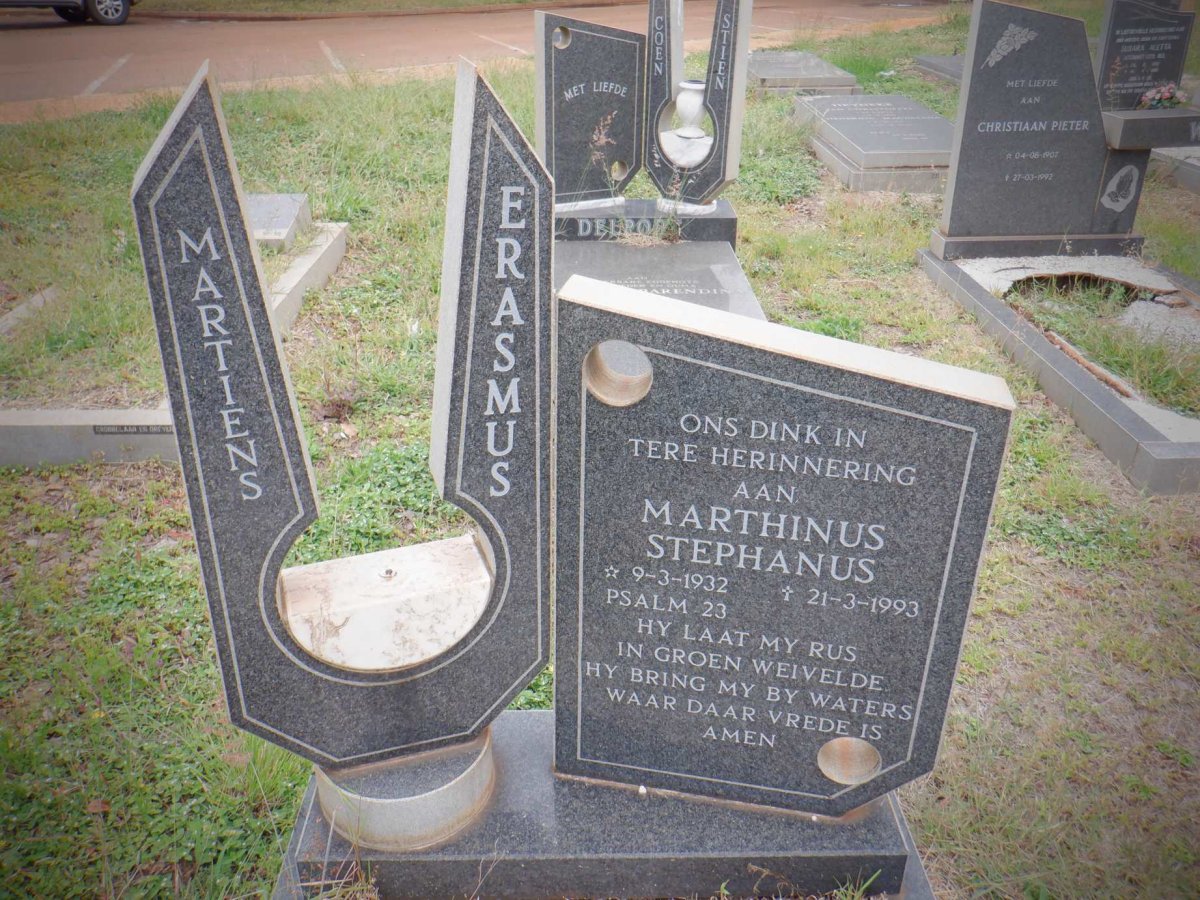 ERASMUS Marthinus Stephanus 1932-1993