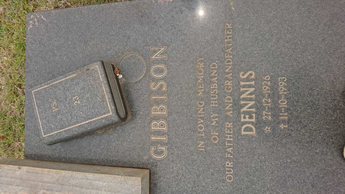 GIBBISON Dennis 1926-1993