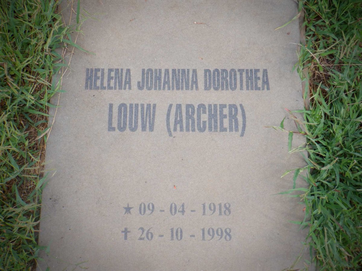 LOUW Helena Johanna Dorothea nee ARCHER 1918-1998