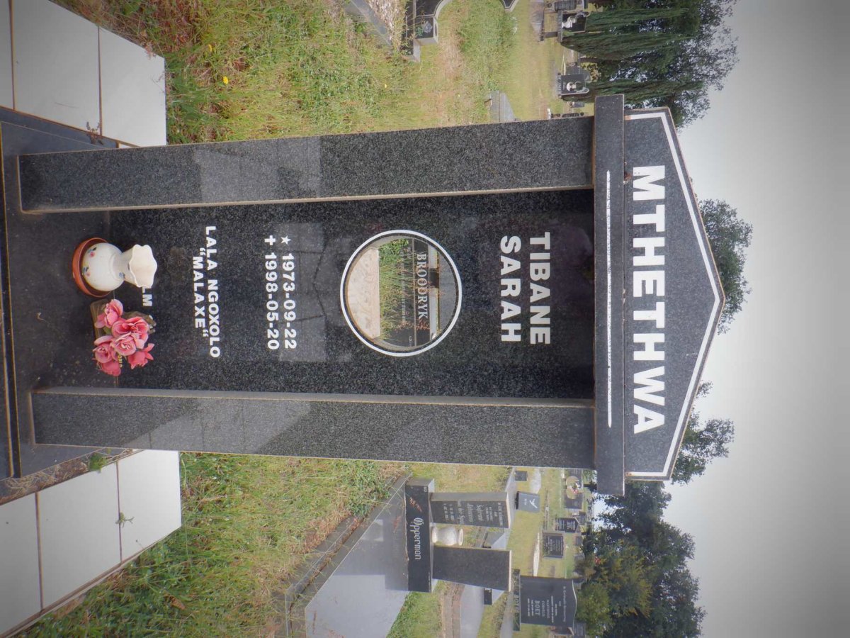 MTETHWA Tibane Sarah 1973-1998