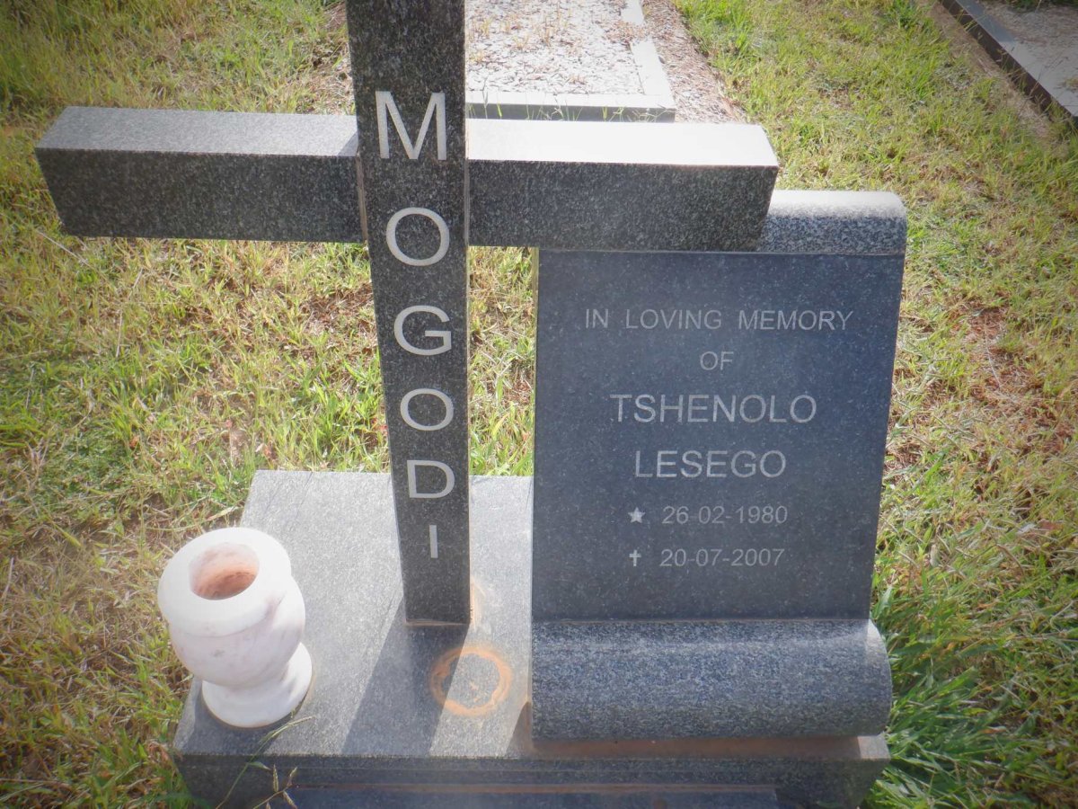 MOGODI Tshenolo Lesego 1980-2007